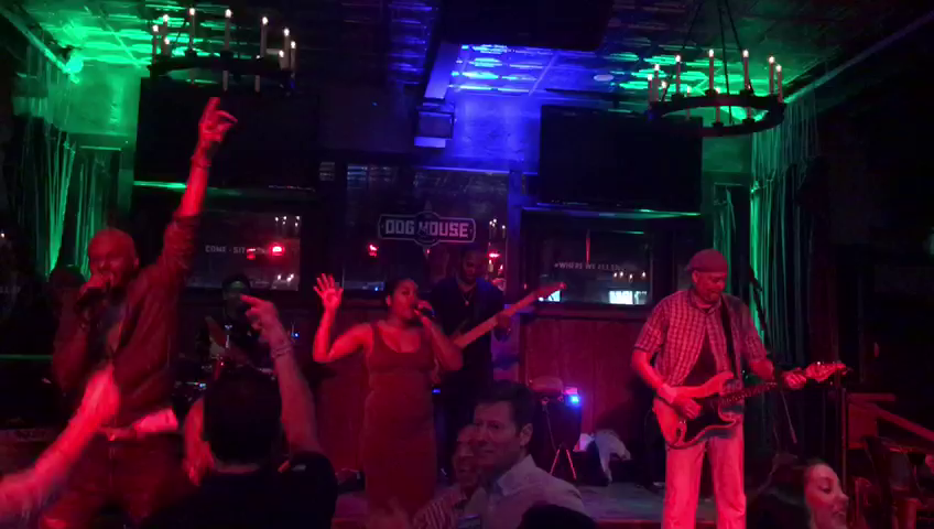 Uptown Funk 
